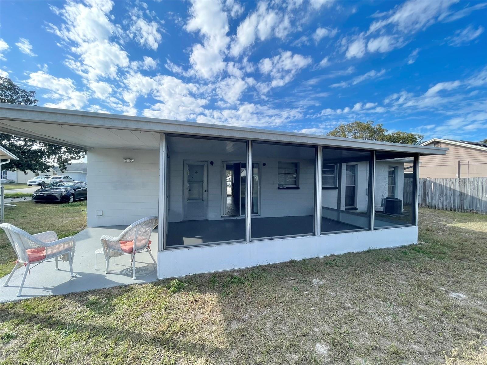 Image 9 of 37 For 3142 Ludlow Drive