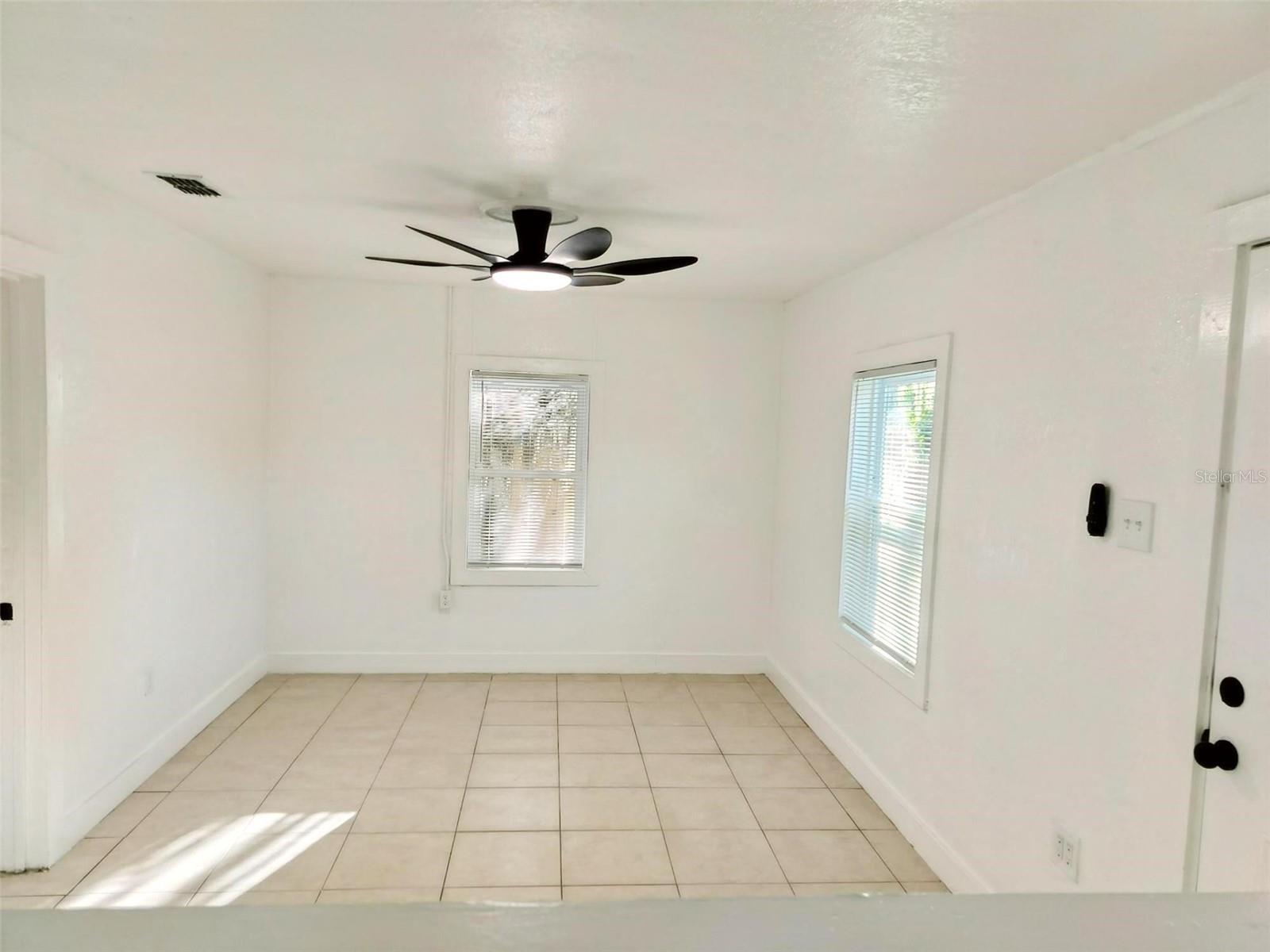 Image 3 of 15 For 2033 Wayman Street