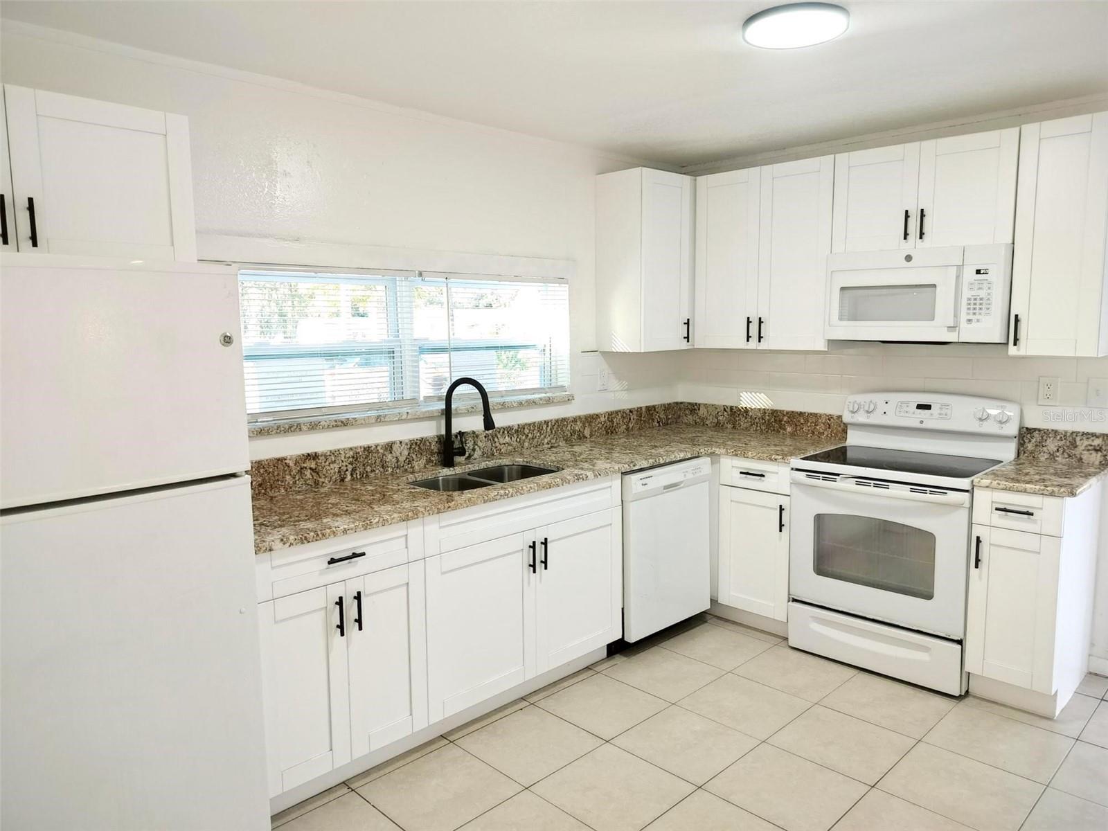 Image 6 of 15 For 2033 Wayman Street