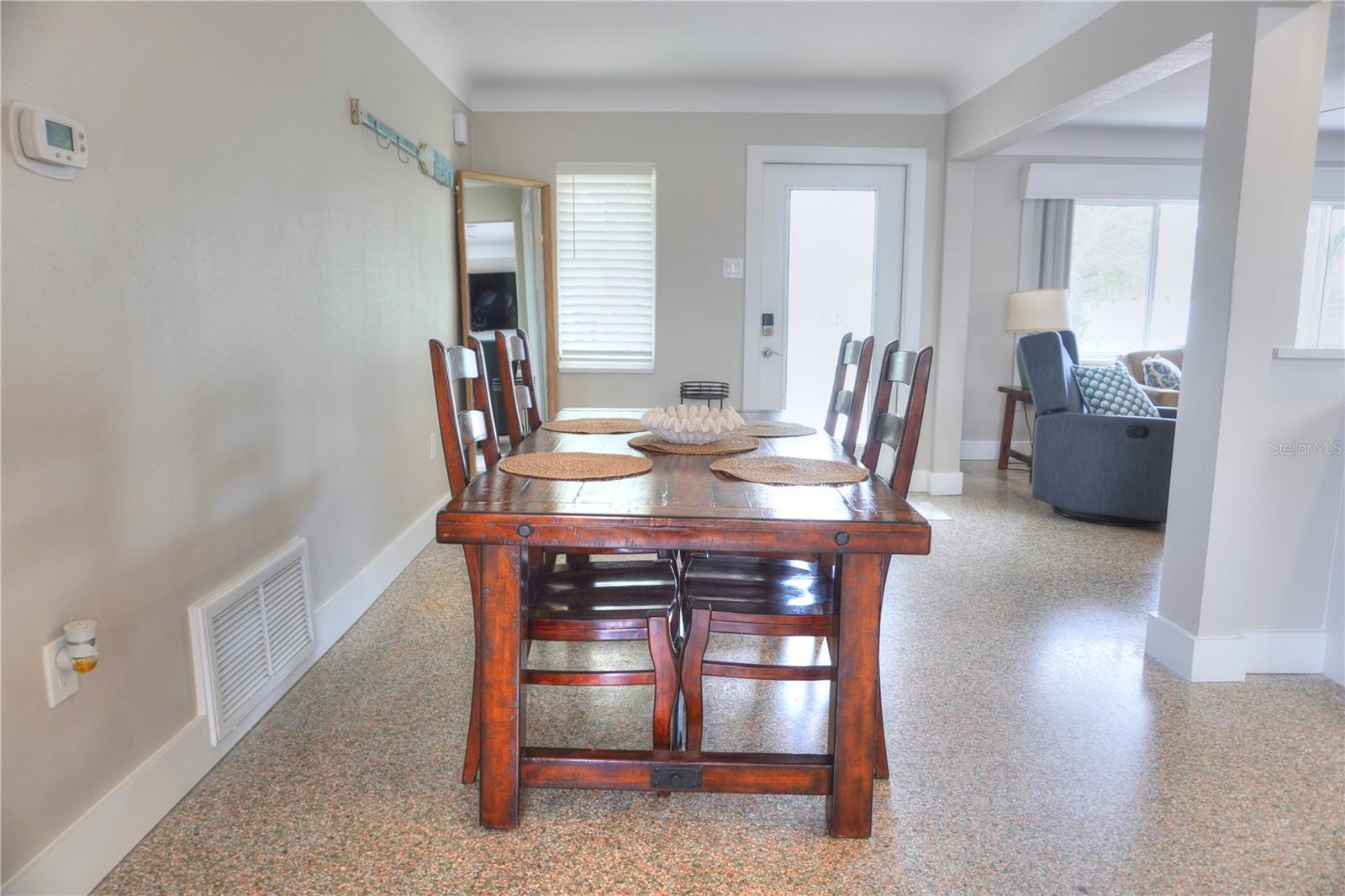 Image 6 of 22 For 104 163rd Avenue