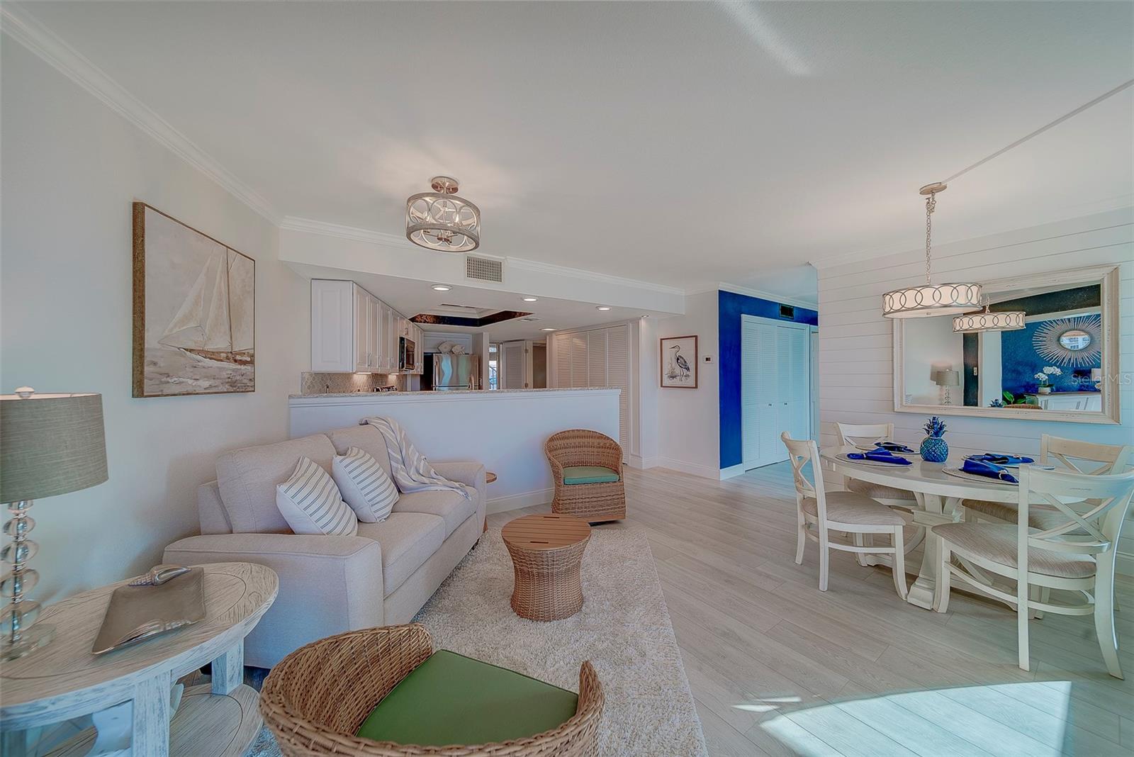 Image 23 of 49 For 205 Dolphin Point 1