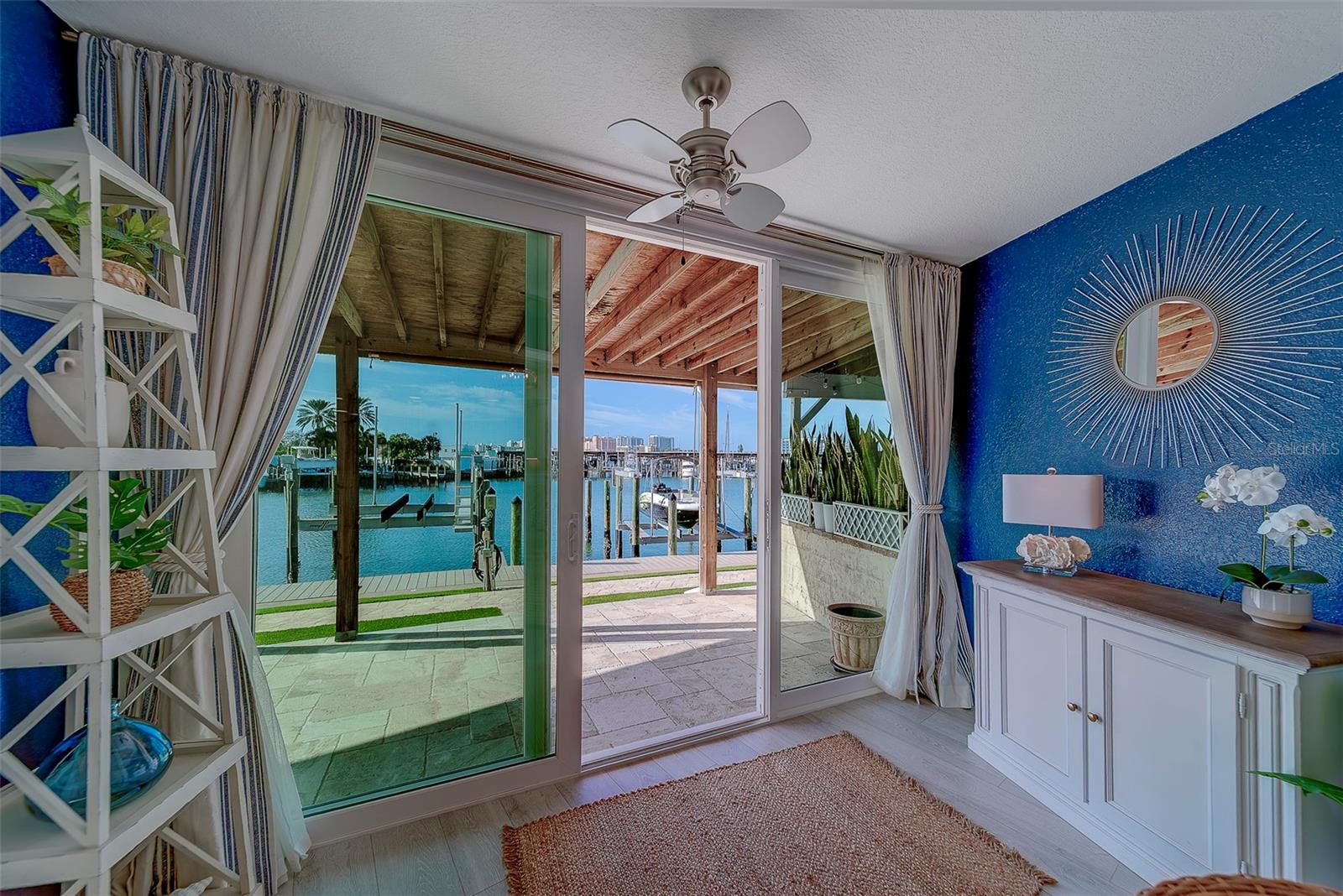 Image 32 of 49 For 205 Dolphin Point 1