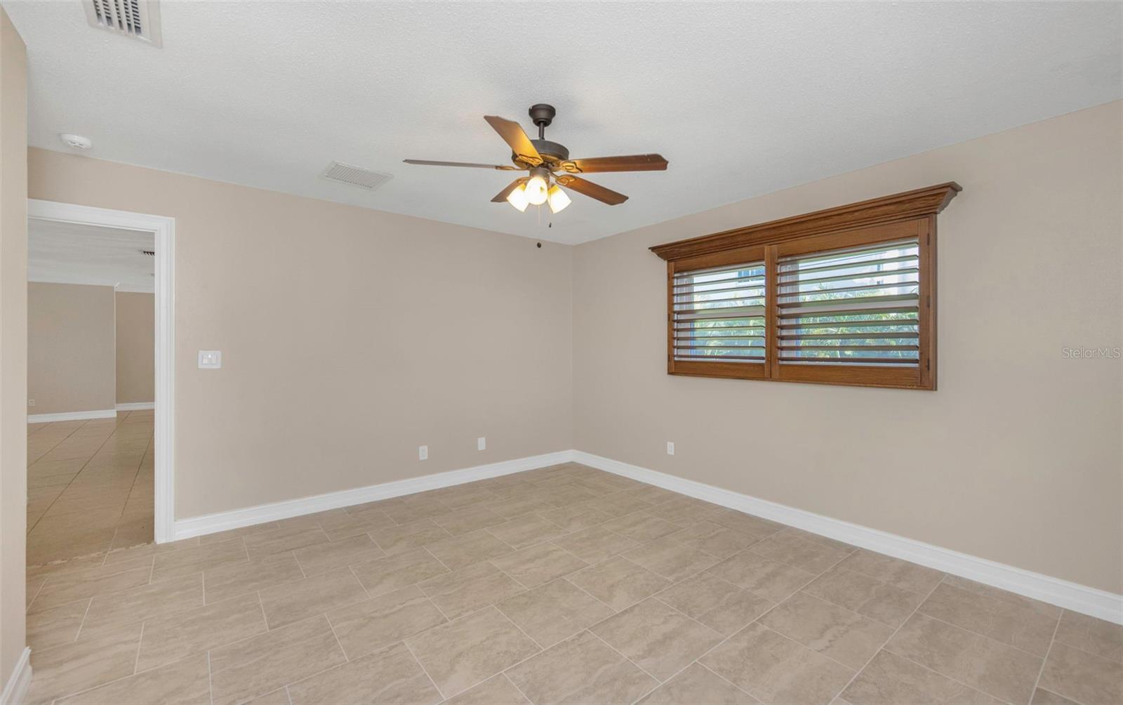 Image 26 of 90 For 3887 50th Avenue S