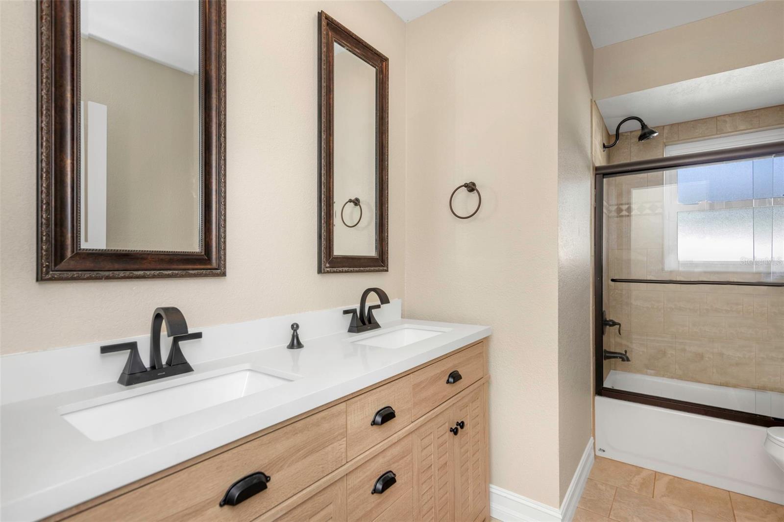 Image 38 of 90 For 3887 50th Avenue S