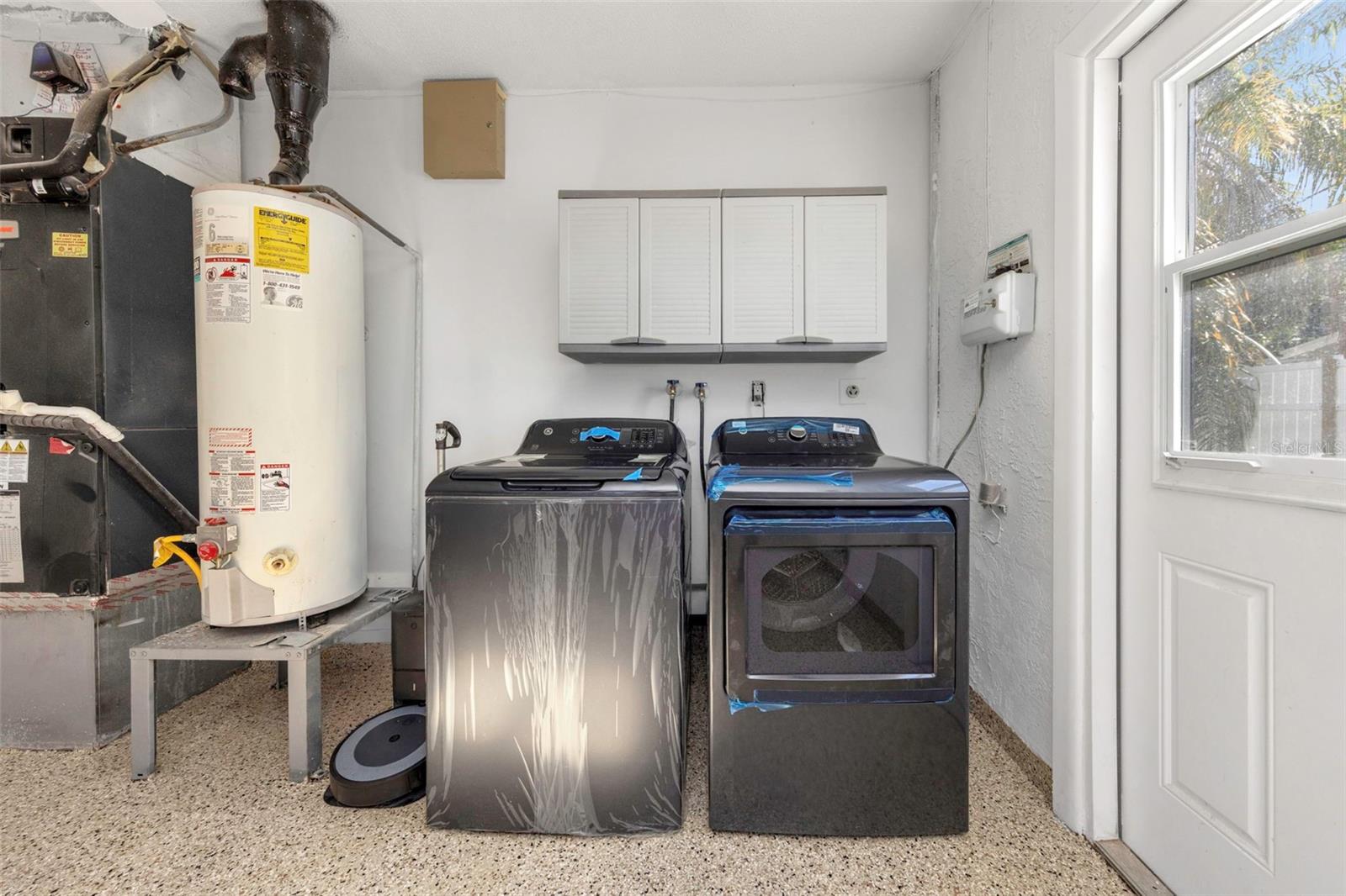 Image 48 of 90 For 3887 50th Avenue S