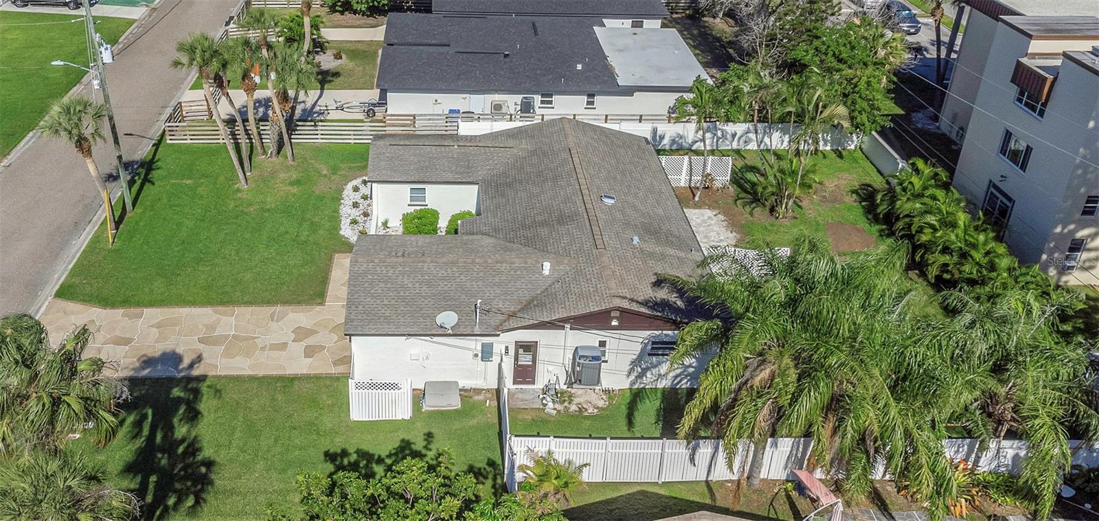 Image 67 of 90 For 3887 50th Avenue S