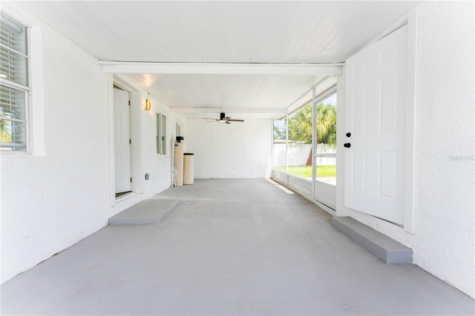 Image 16 of 20 For 4011 Helena Street Ne