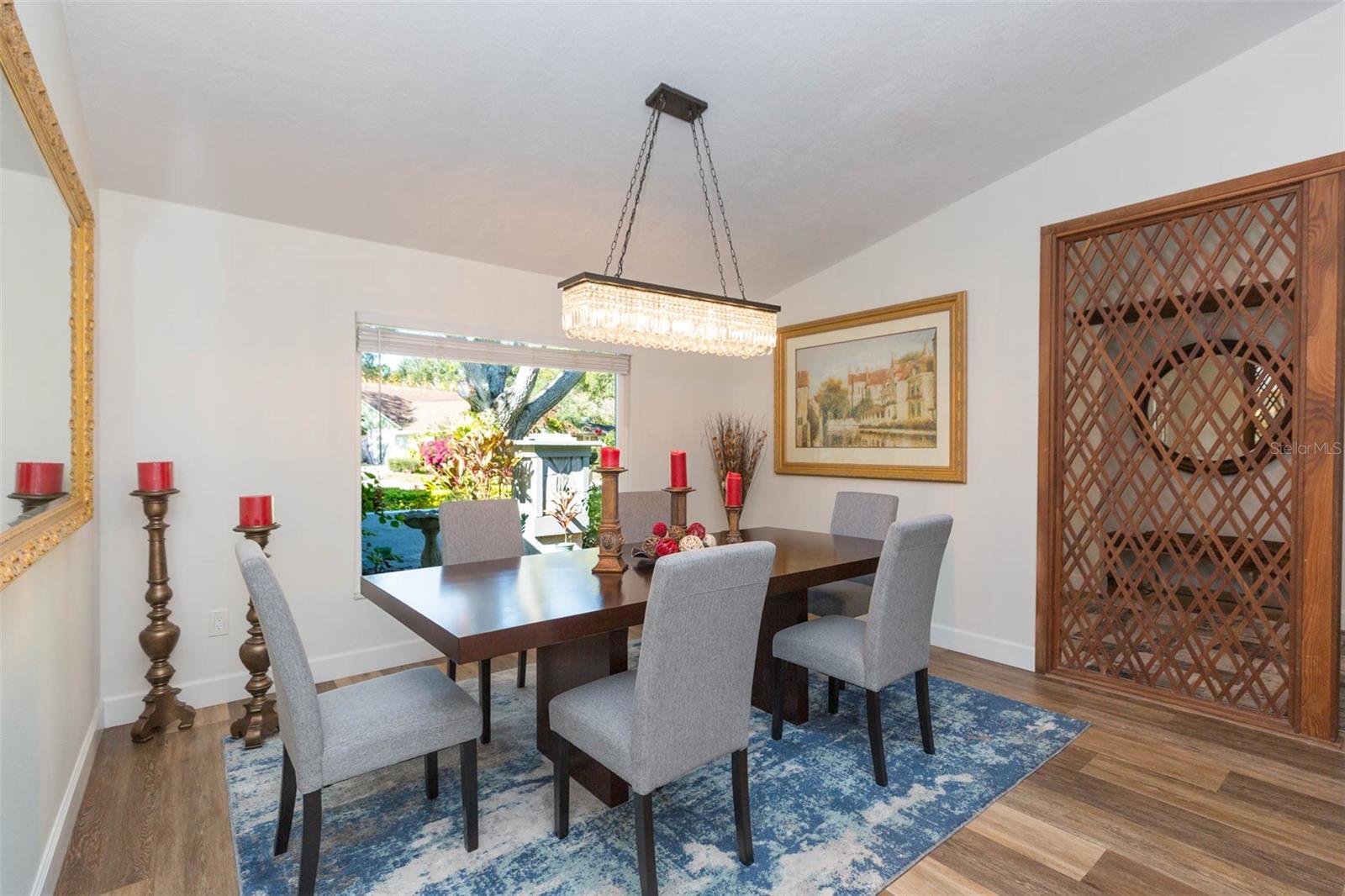 Image 10 of 76 For 5039 Barrowe Drive