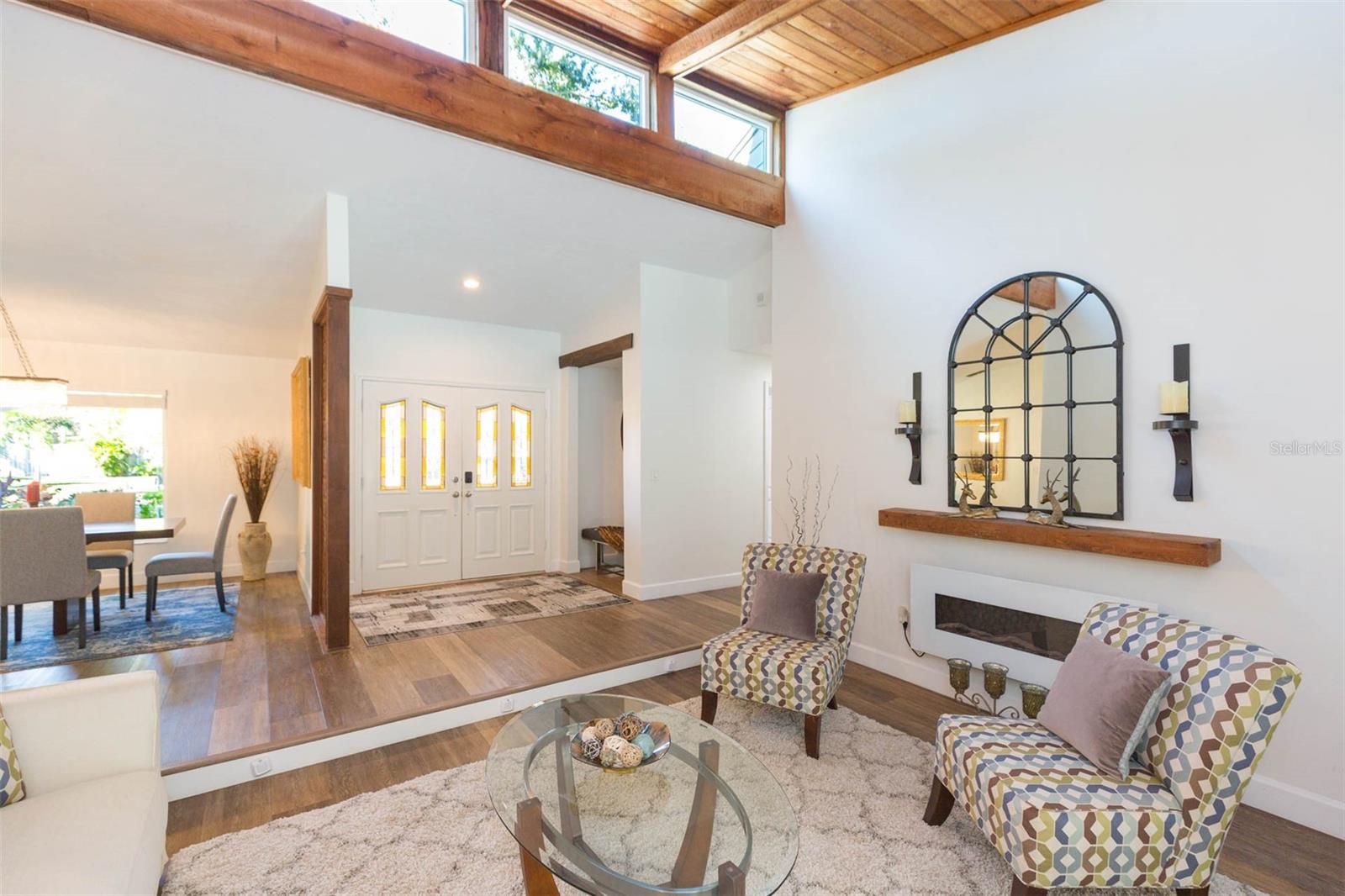 Image 5 of 76 For 5039 Barrowe Drive