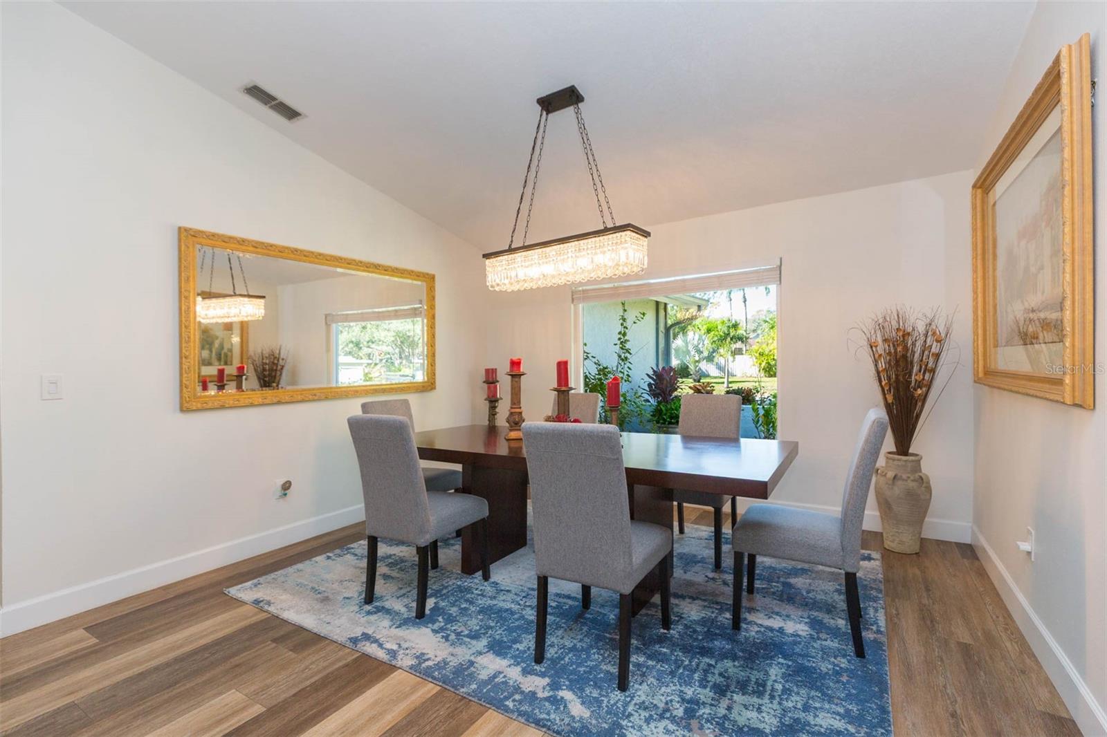 Image 9 of 76 For 5039 Barrowe Drive