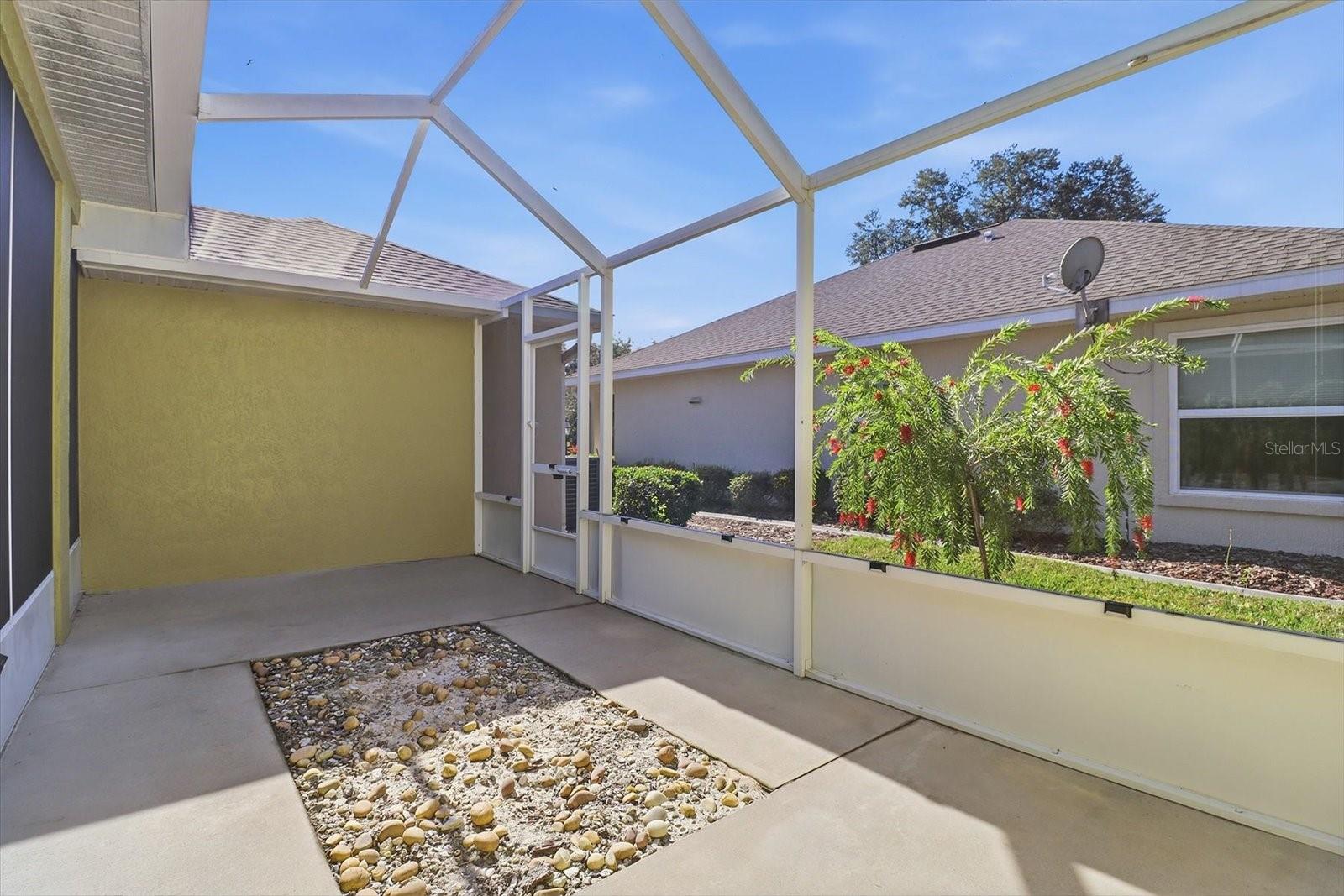 Listing photo id 20 for 6301 Glynborne Loop