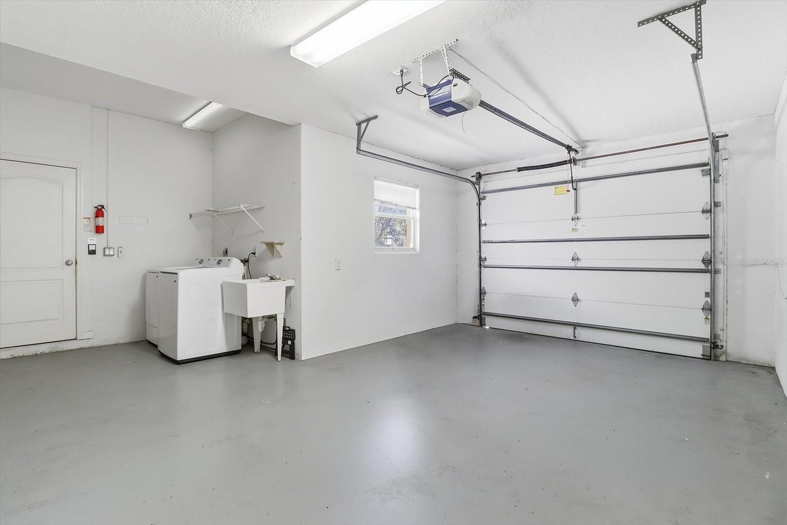 Listing photo id 39 for 6301 Glynborne Loop