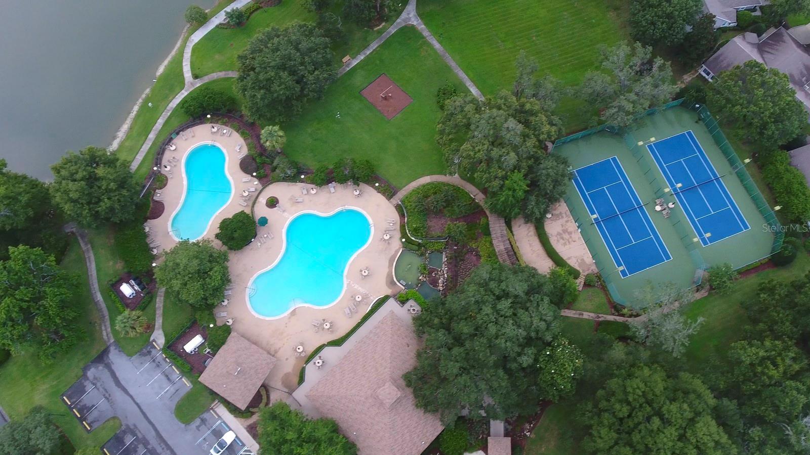 Listing photo id 53 for 6301 Glynborne Loop