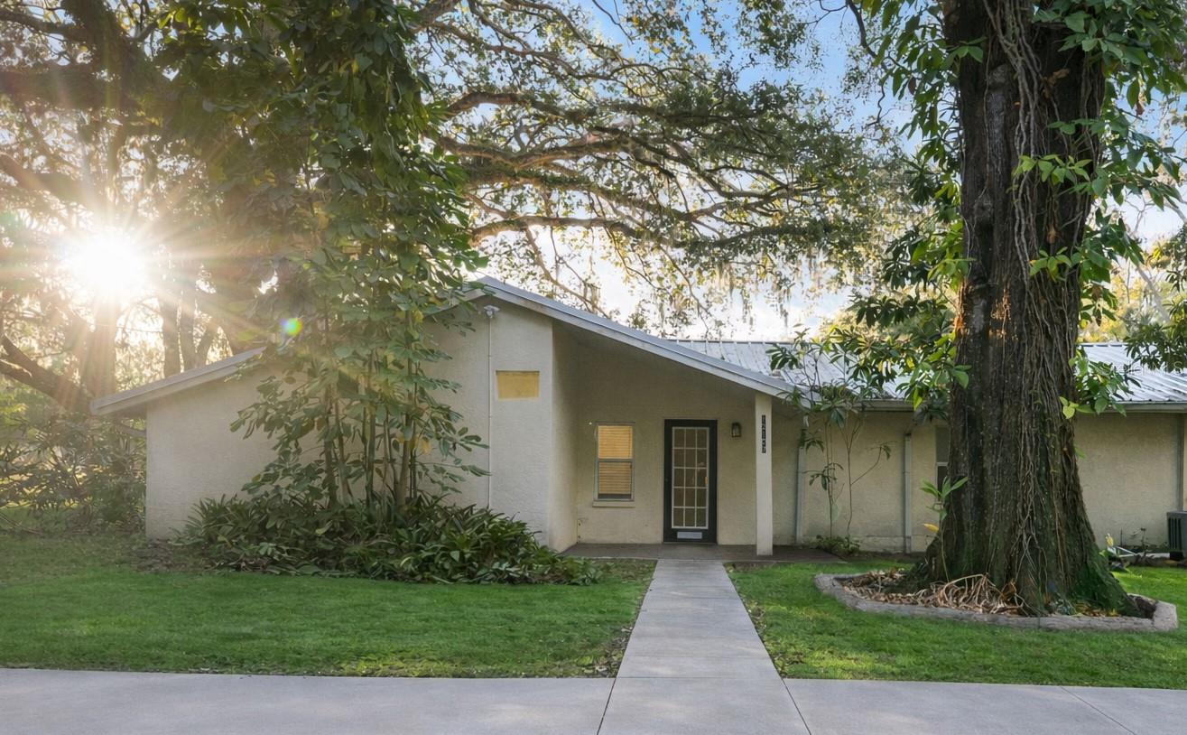 Details for 12102 60th Street A, TAMPA, FL 33617