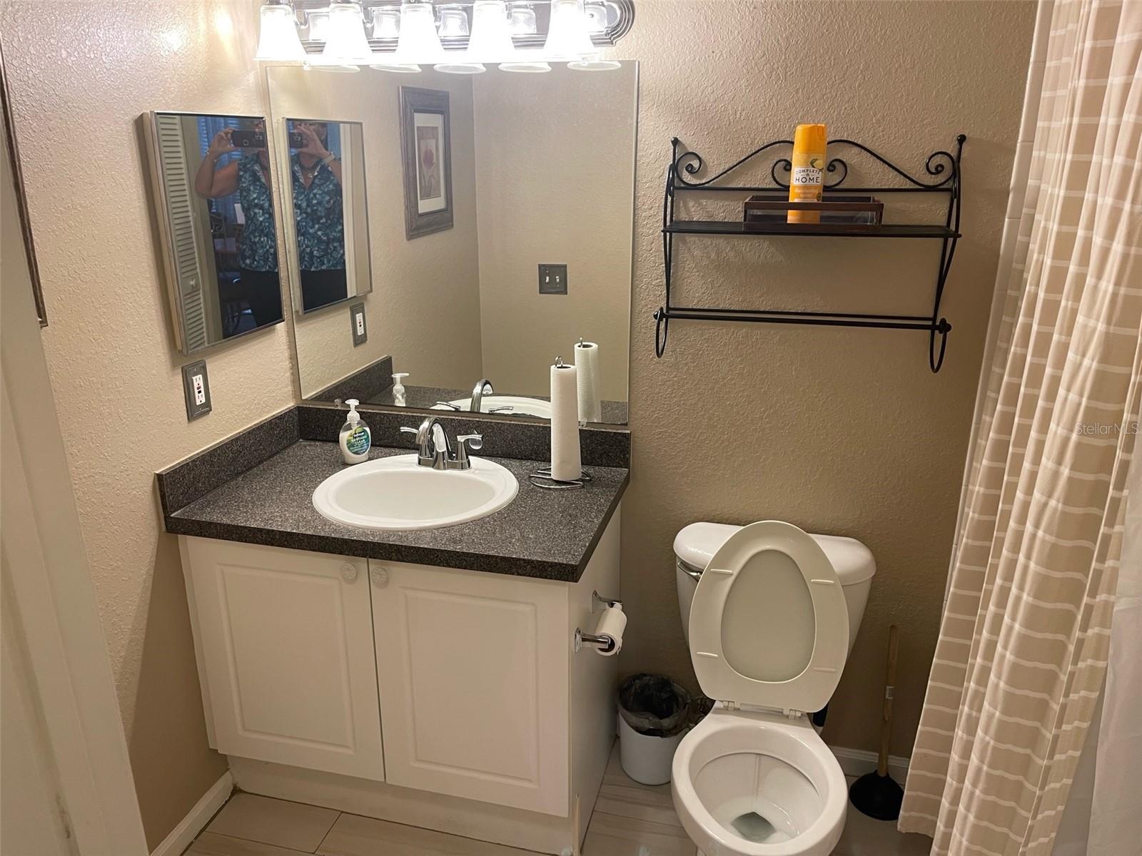 Image 12 of 27 For 2141 Portofino Place 8-2816