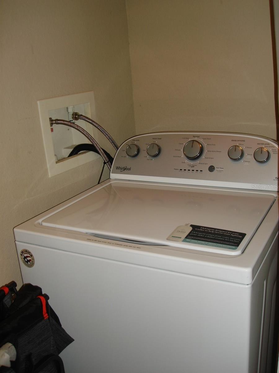 Image 16 of 27 For 2141 Portofino Place 8-2816