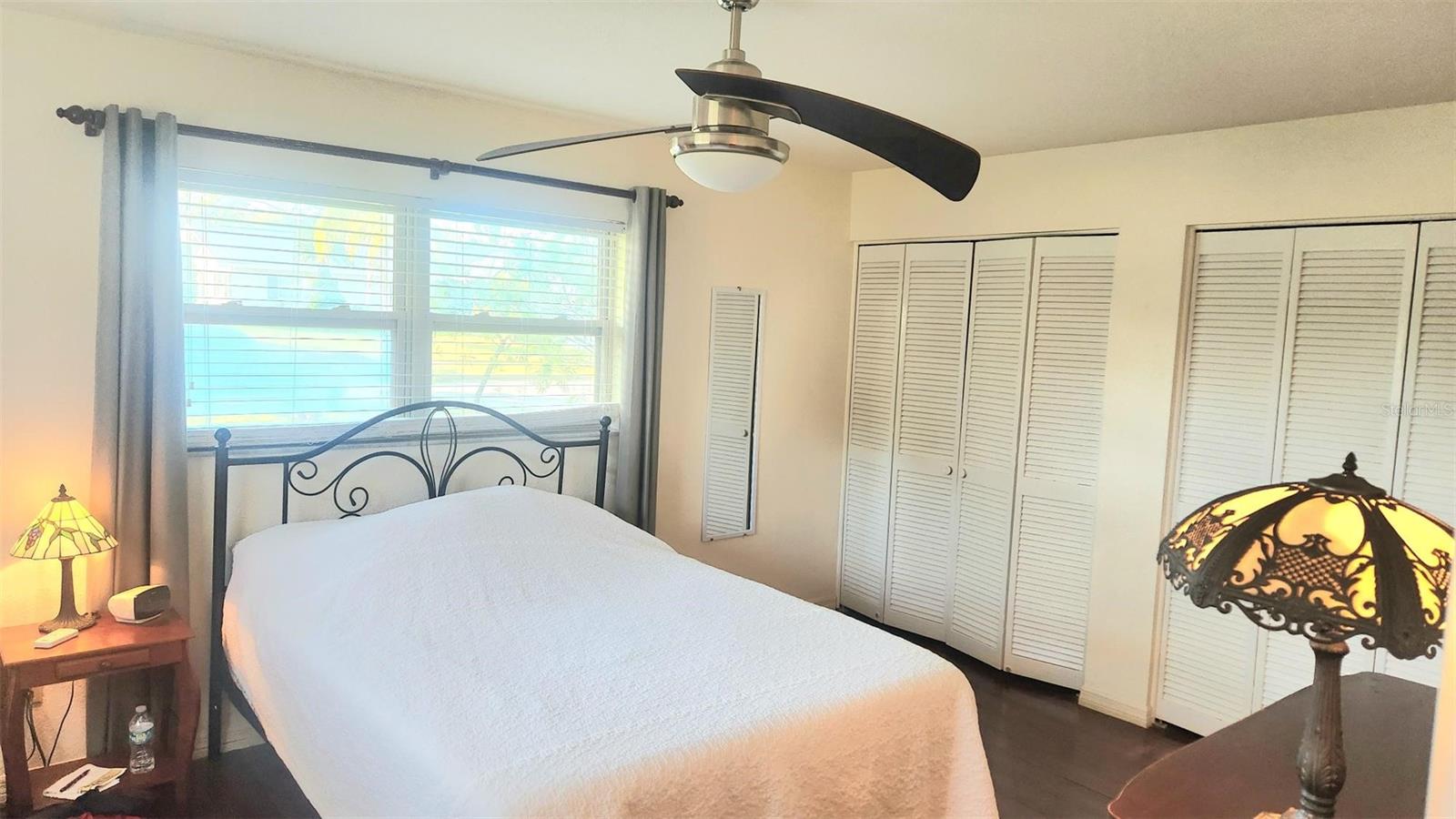 Image 5 of 9 For 2927 Macalpin Drive S 9