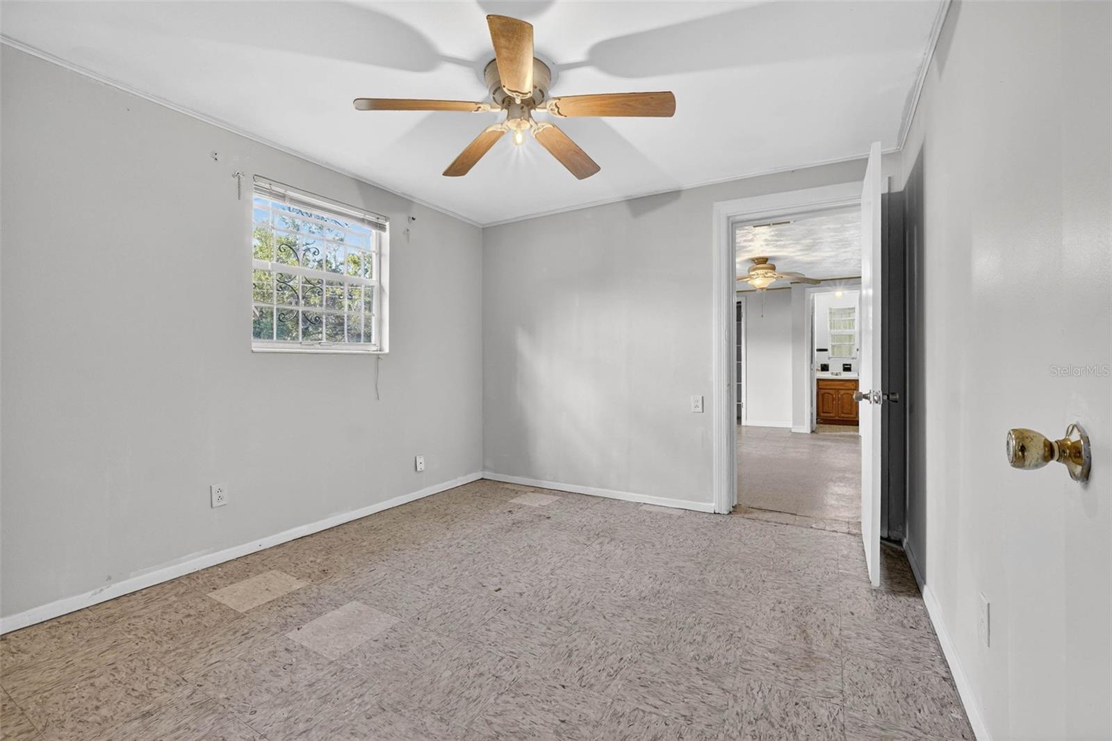 Listing photo id 29 for 614 Spruce Street