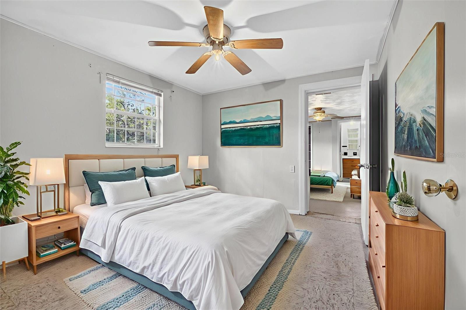 Listing photo id 30 for 614 Spruce Street