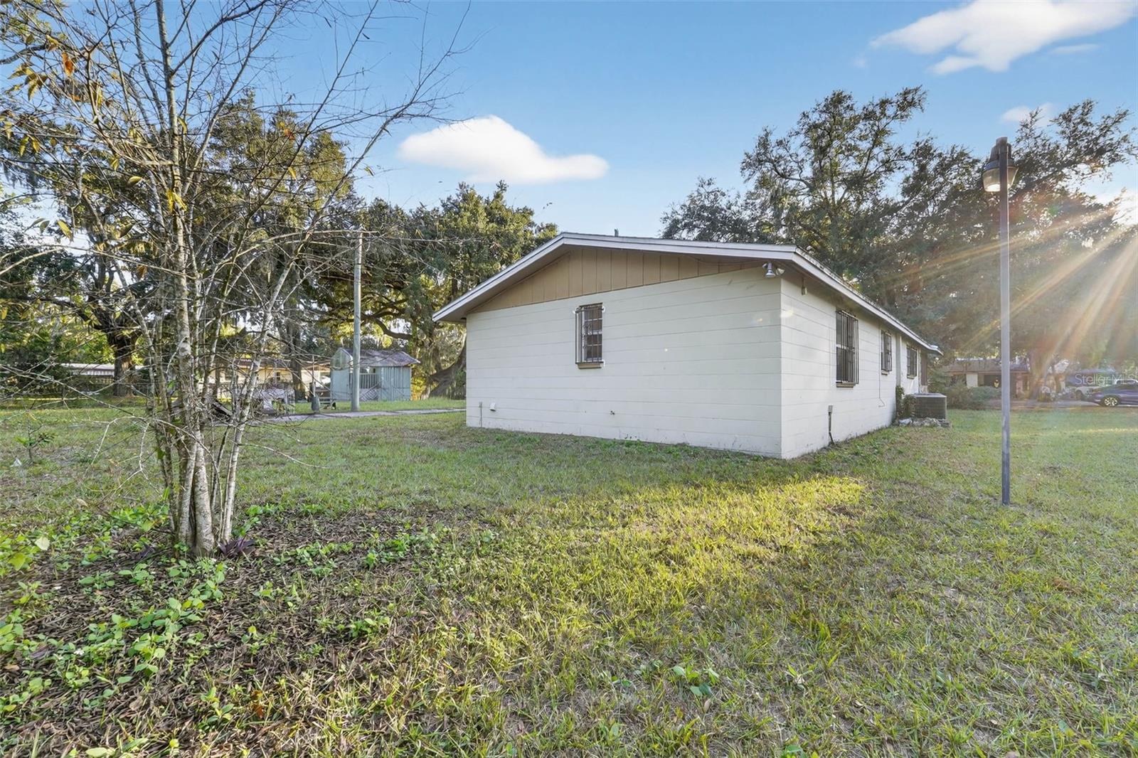 Listing photo id 50 for 614 Spruce Street