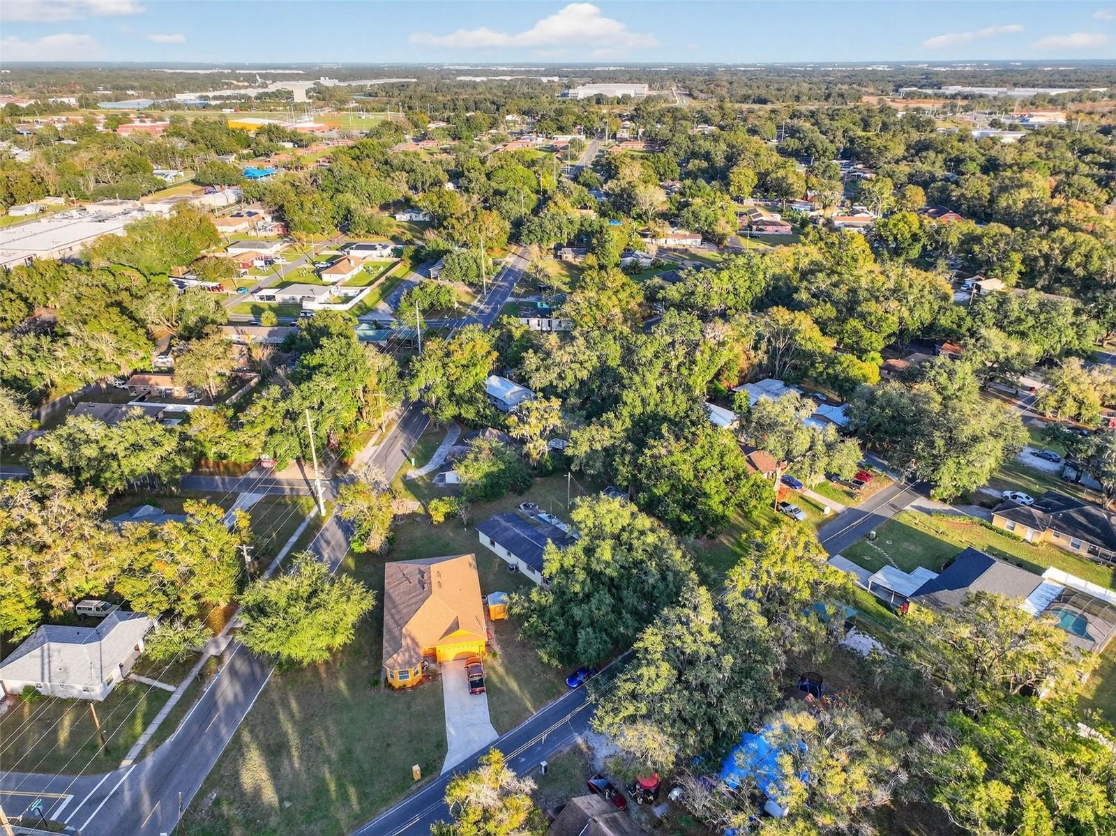 Listing photo id 57 for 614 Spruce Street