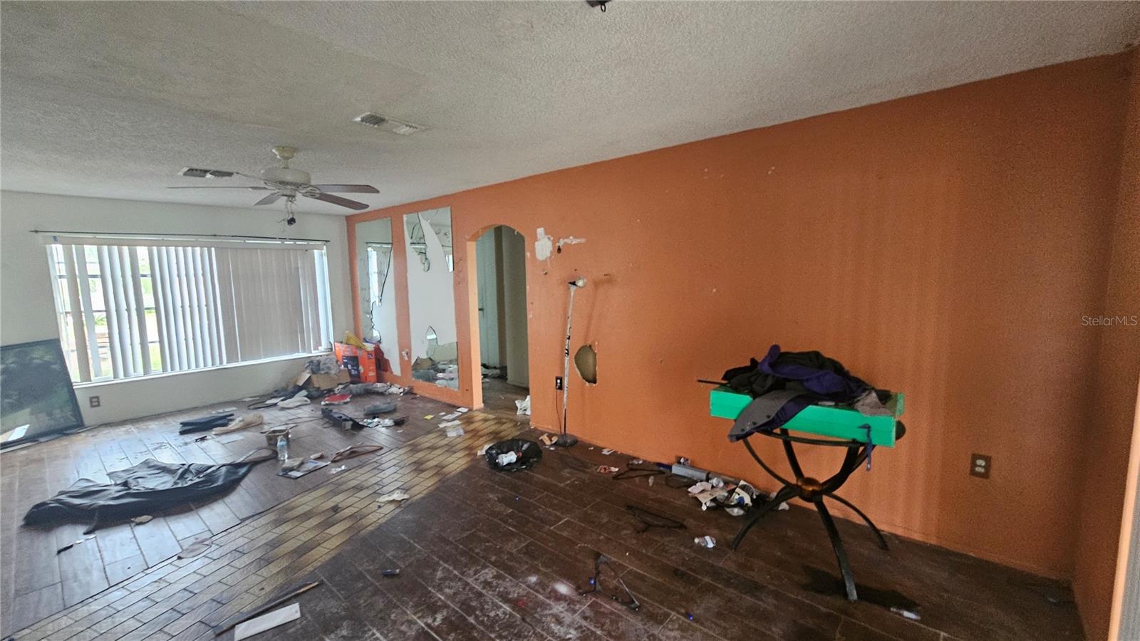 Image 13 of 100 For 8428 Paxton Drive