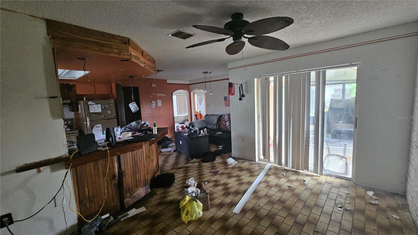 Image 20 of 100 For 8428 Paxton Drive