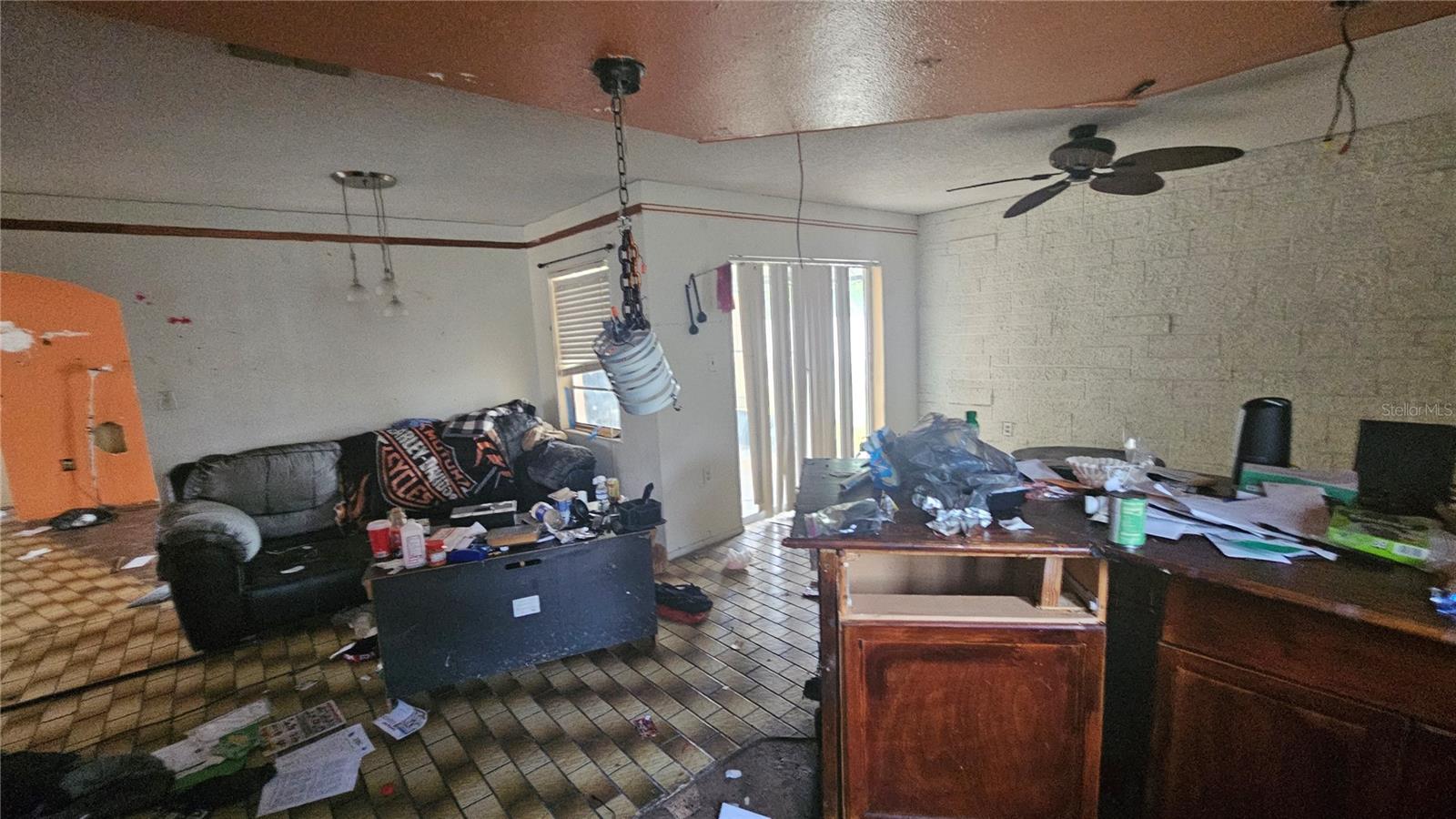 Image 24 of 100 For 8428 Paxton Drive