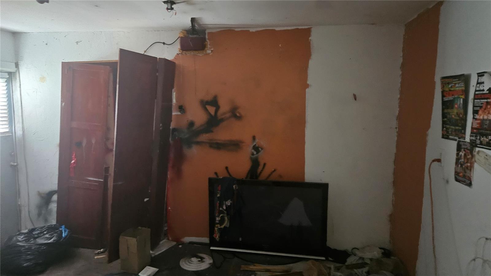 Image 30 of 100 For 8428 Paxton Drive