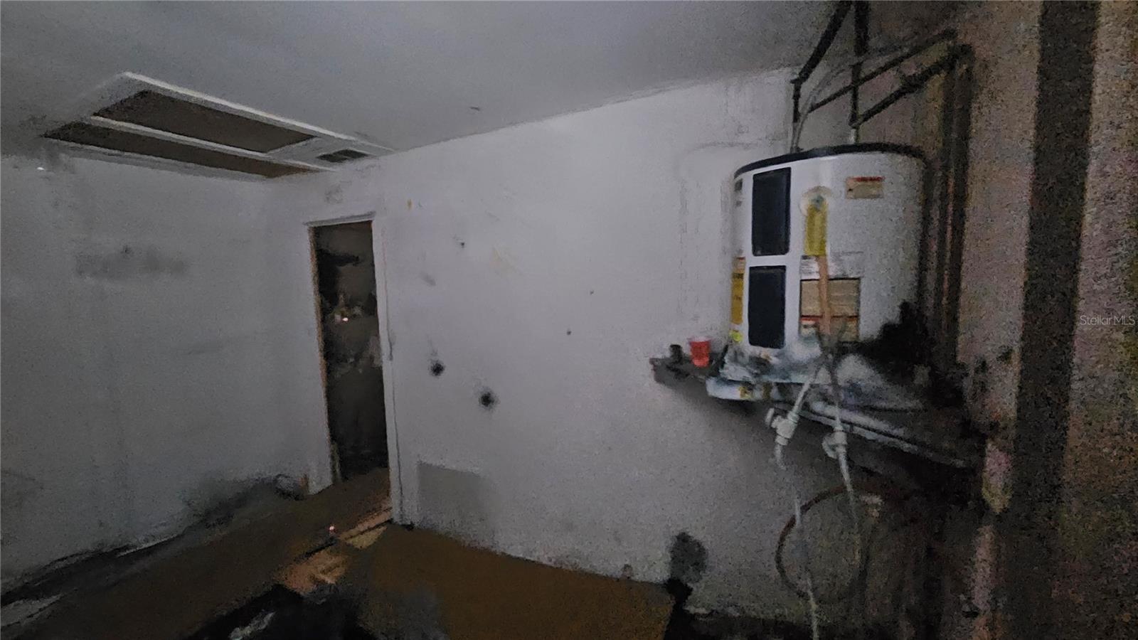 Image 35 of 100 For 8428 Paxton Drive