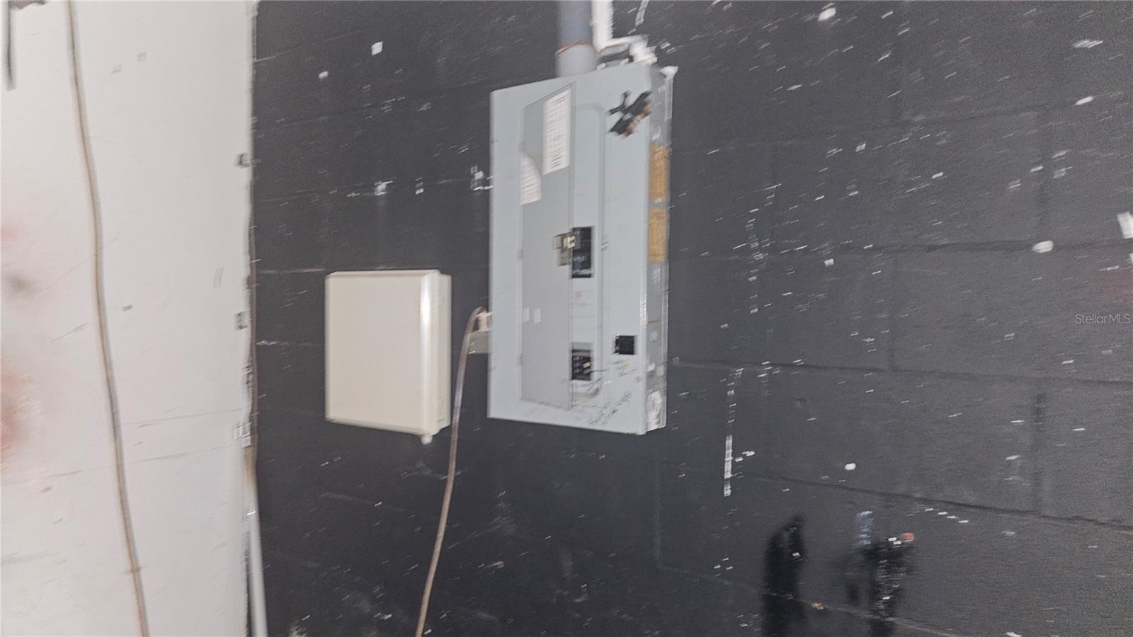 Image 40 of 100 For 8428 Paxton Drive