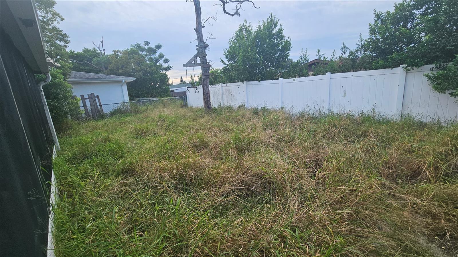 Image 92 of 100 For 8428 Paxton Drive