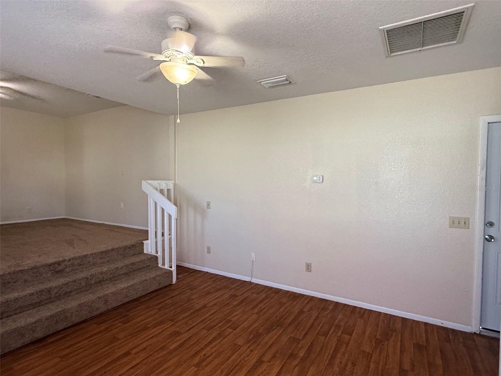 Image 15 of 31 For 3610 Dartmouth Avenue N