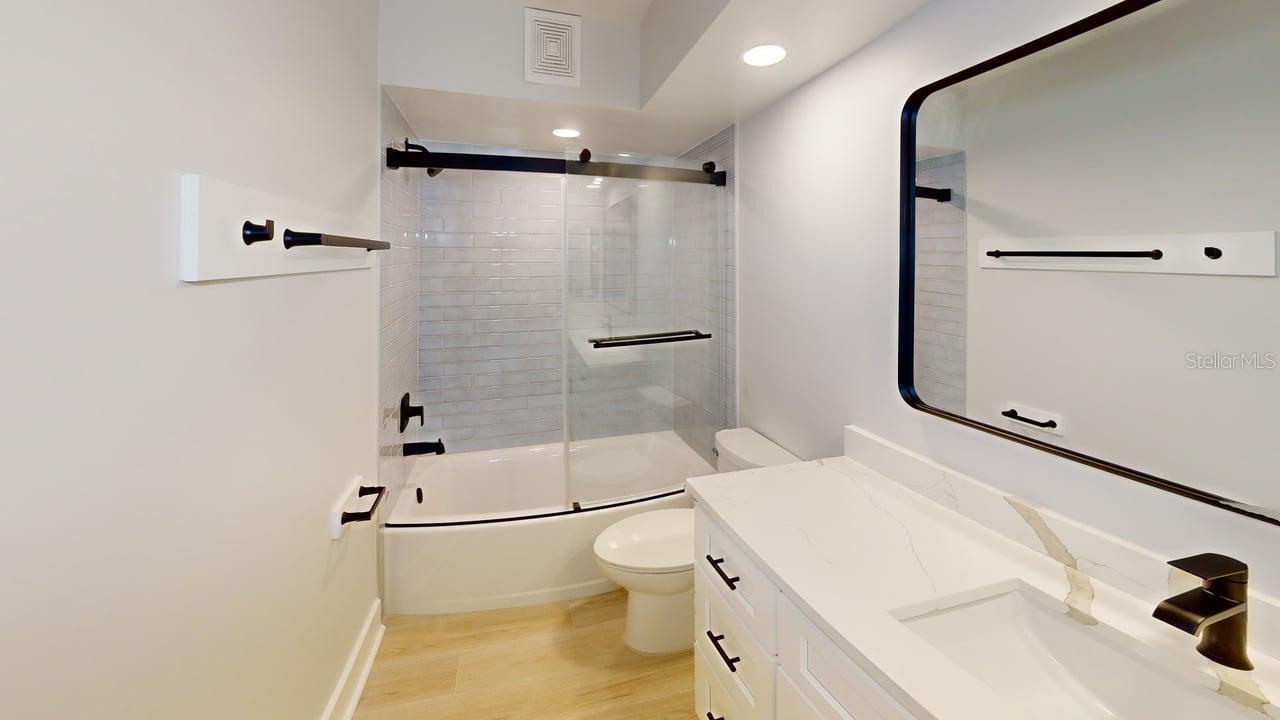 Image 12 of 16 For 500 129th Avenue E 2