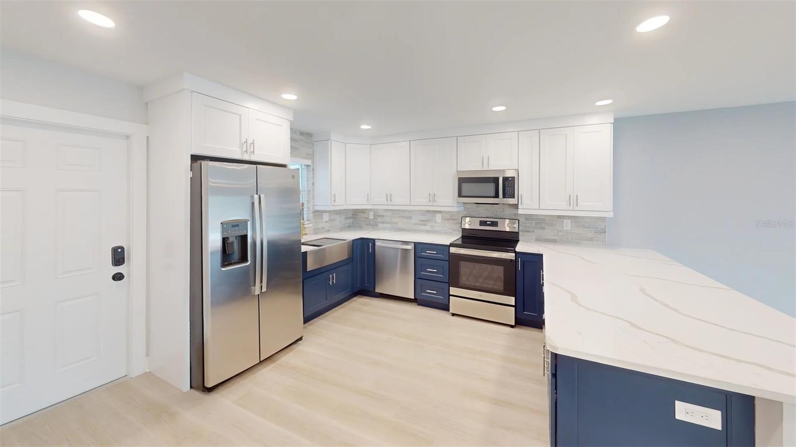 Image 5 of 16 For 500 129th Avenue E 2