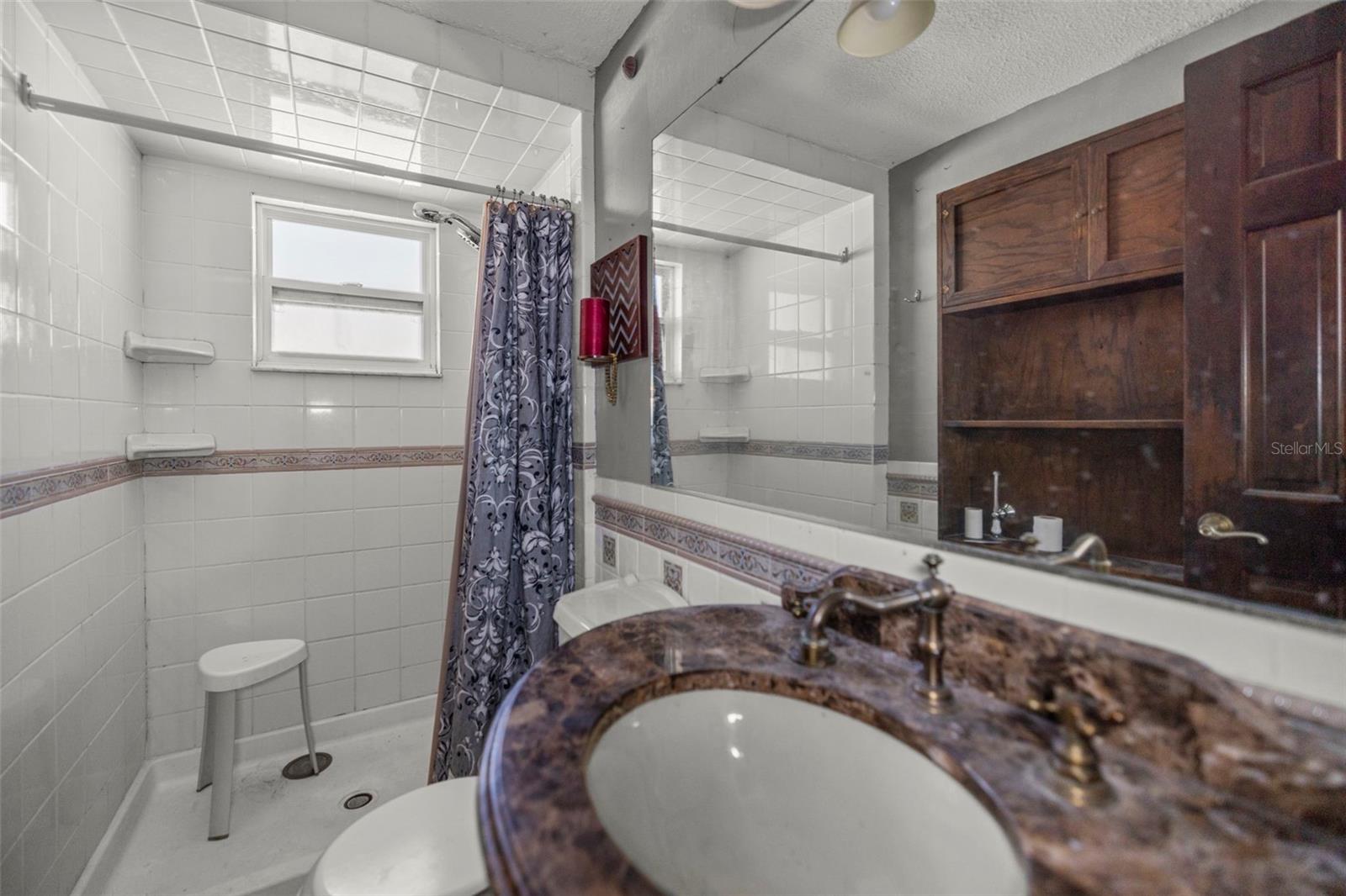 Image 12 of 19 For 3931 Holiday Lake Drive