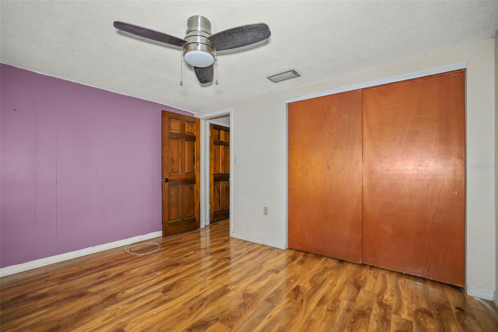 Image 9 of 19 For 3931 Holiday Lake Drive