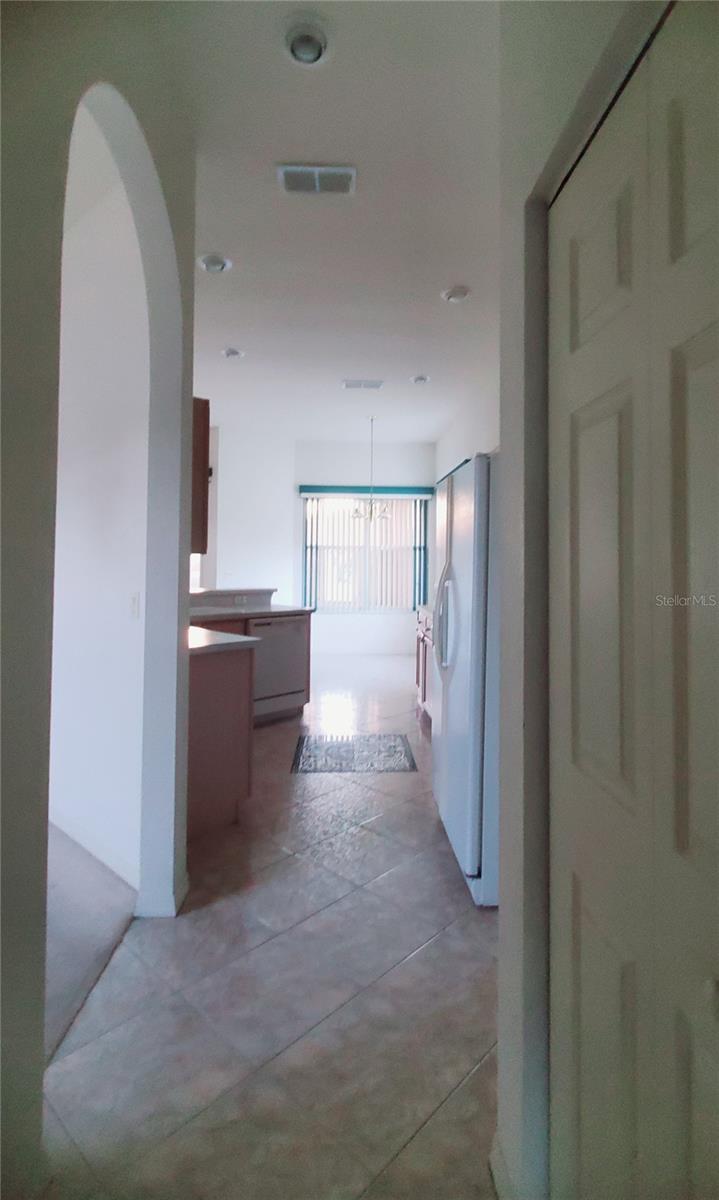 Image 11 of 31 For 17824 114th Court