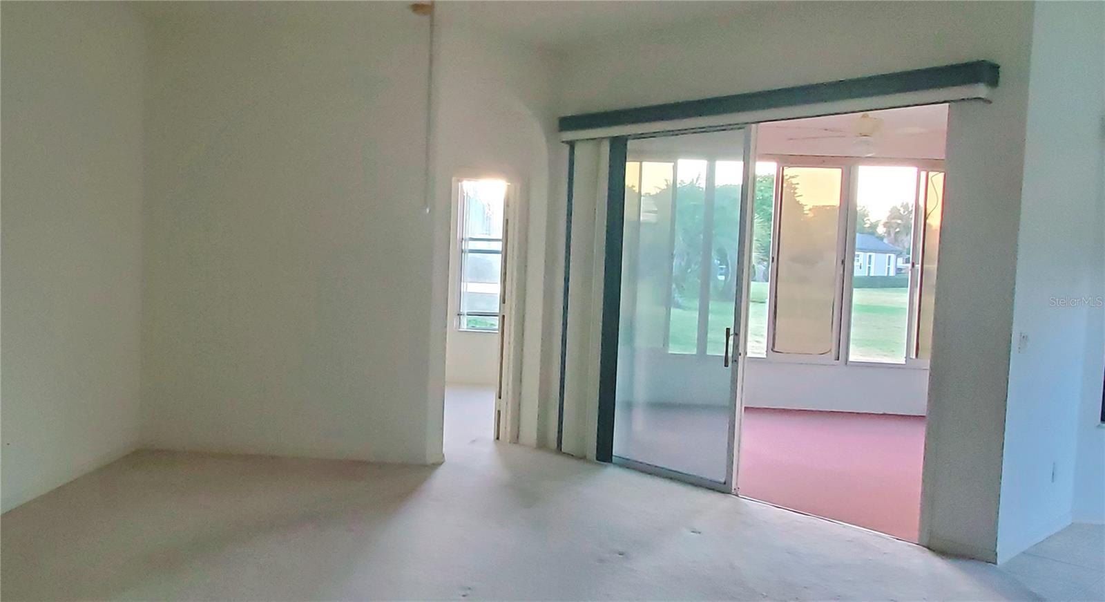 Image 13 of 31 For 17824 114th Court