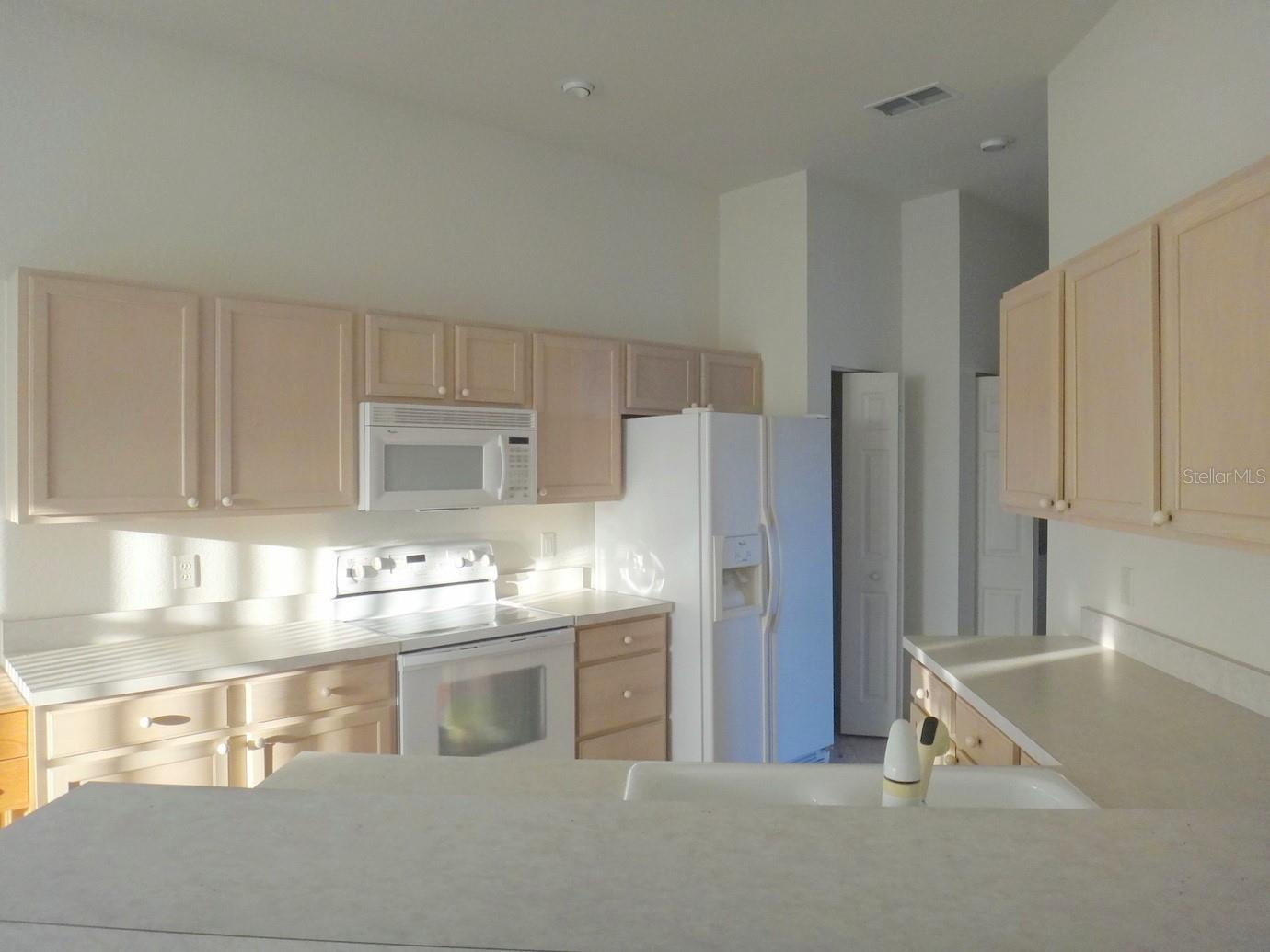 Image 9 of 31 For 17824 114th Court