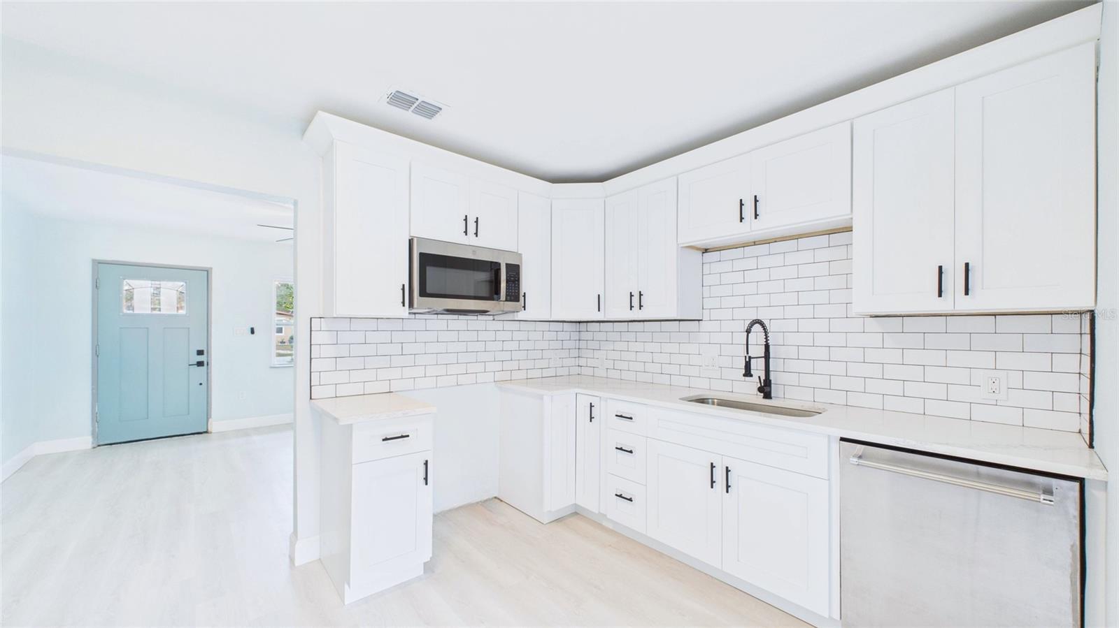 Image 11 of 31 For 5312 Berkley Road