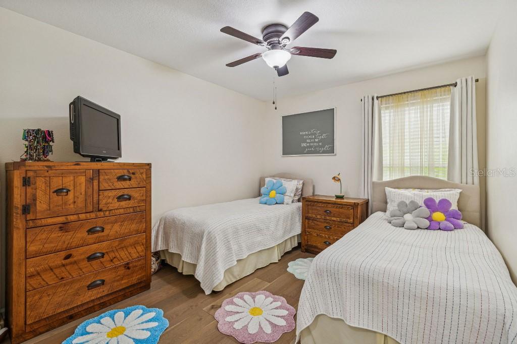 Image 26 of 43 For 5629 Grindstone Loop