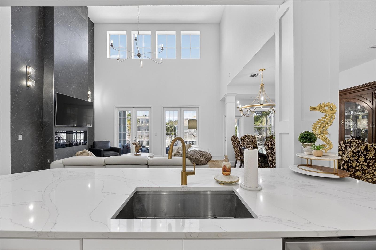 Image 31 of 96 For 415 Islebay Drive