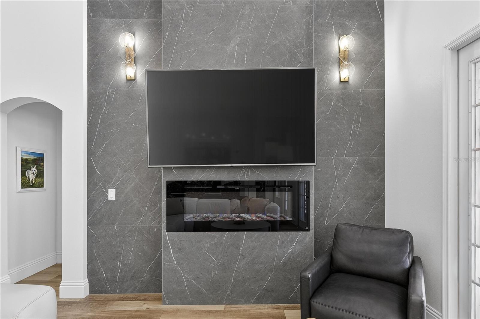 Image 39 of 96 For 415 Islebay Drive