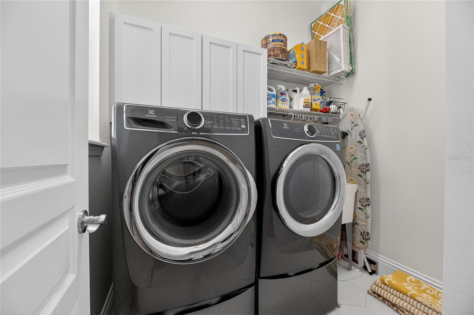 Image 41 of 96 For 415 Islebay Drive