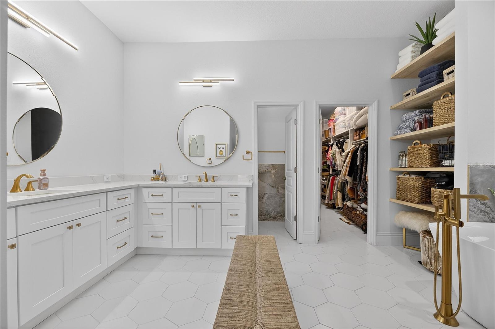 Image 45 of 96 For 415 Islebay Drive