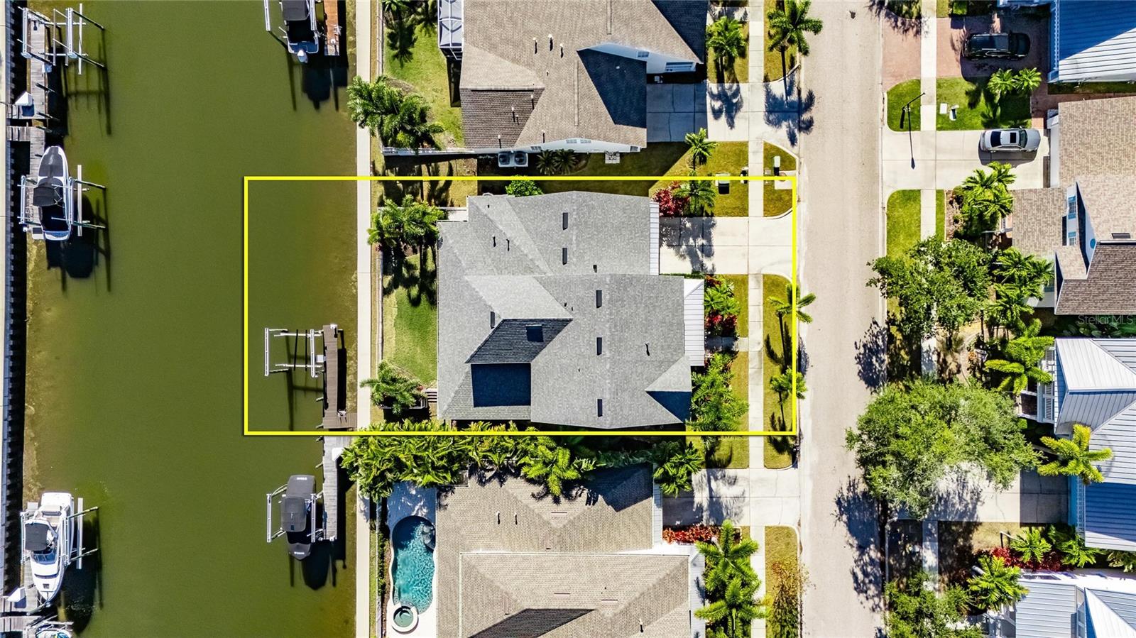 Image 77 of 96 For 415 Islebay Drive