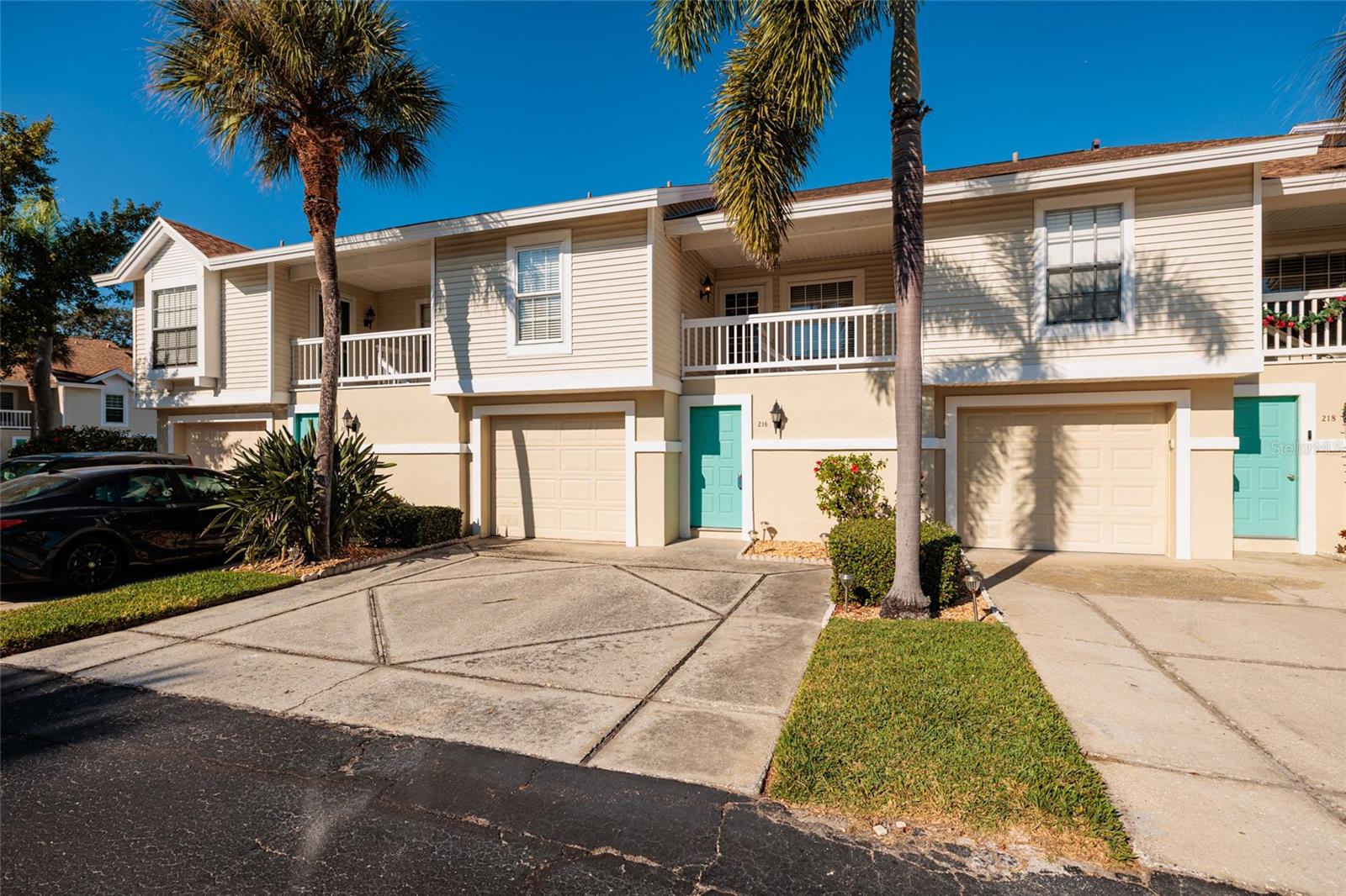 Image 38 of 64 For 216 Sun Vista Ct S