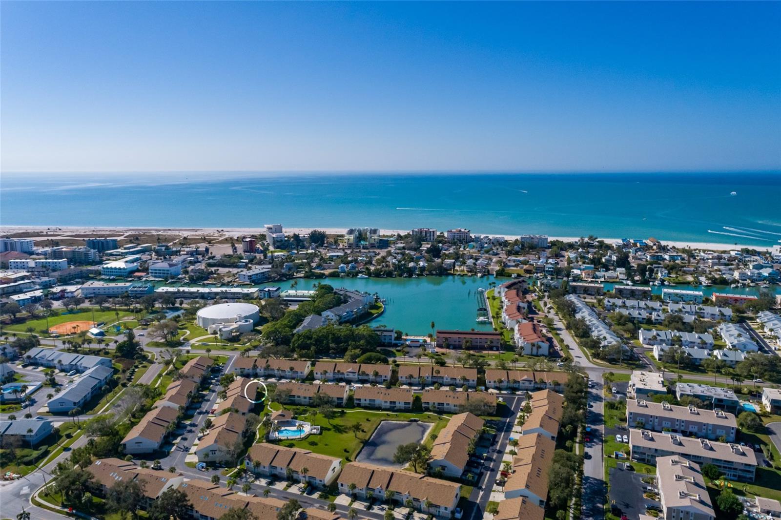 Image 59 of 64 For 216 Sun Vista Ct S