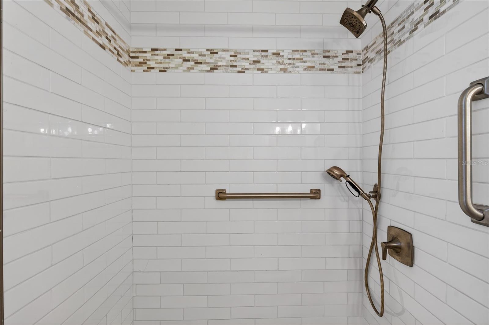 Image 16 of 49 For 316 Crystal Beach Avenue